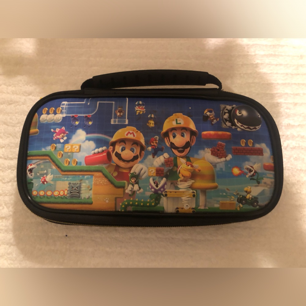 Nintendo Super Mario Maker 2 Deluxe Black Case with Logo